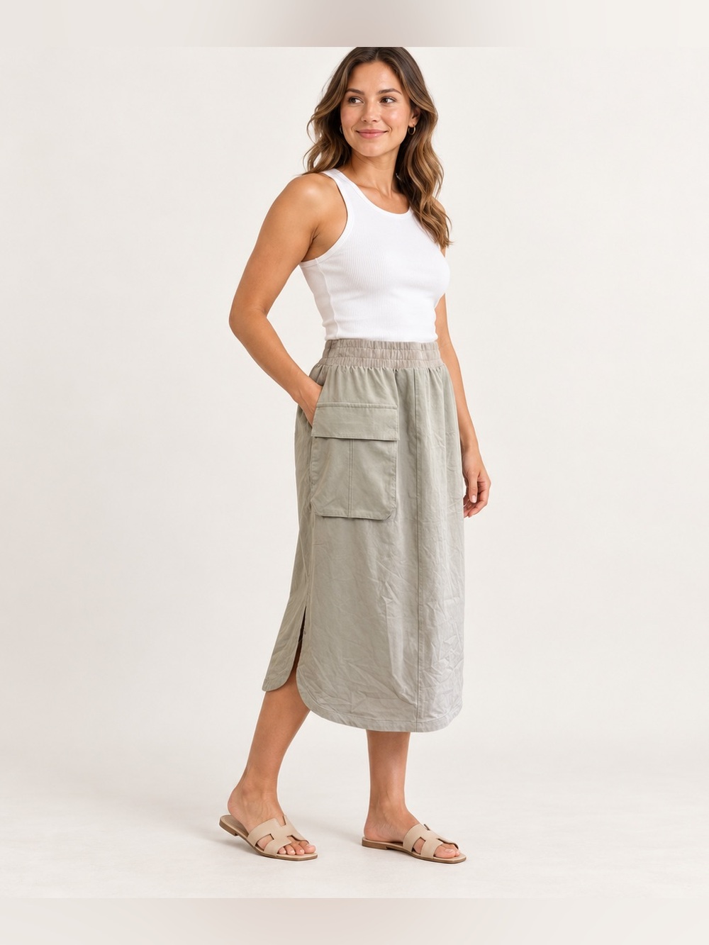 BALEAF LARGE NWT spf 50+ WOMENS GOLF/TENNIS  LIGHTWEIGHT BEIGE SKIRT